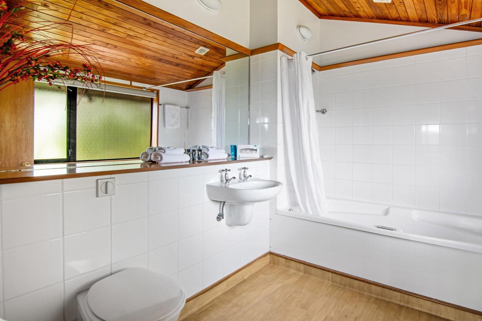 Riverside Hotel Marlborough Бленем Экстерьер фото
