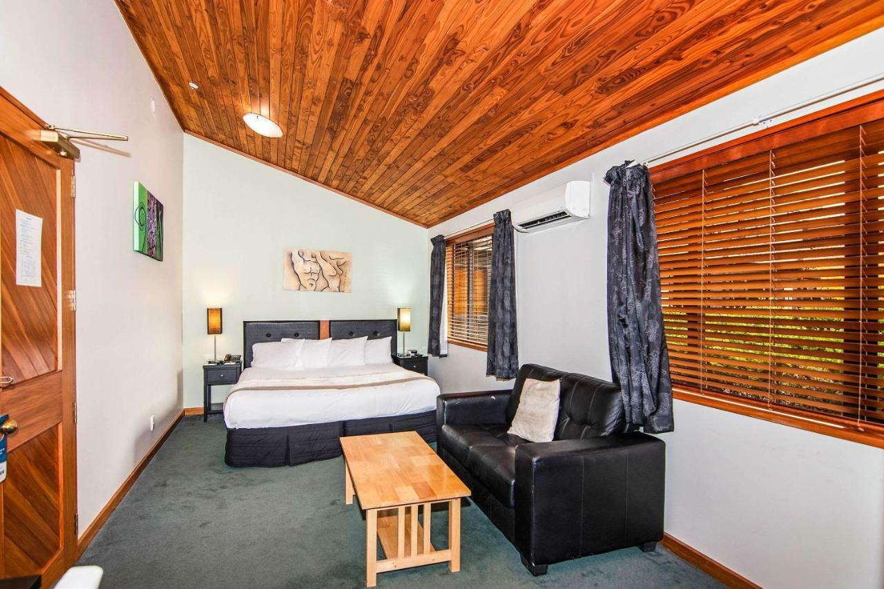 Riverside Hotel Marlborough Бленем Экстерьер фото